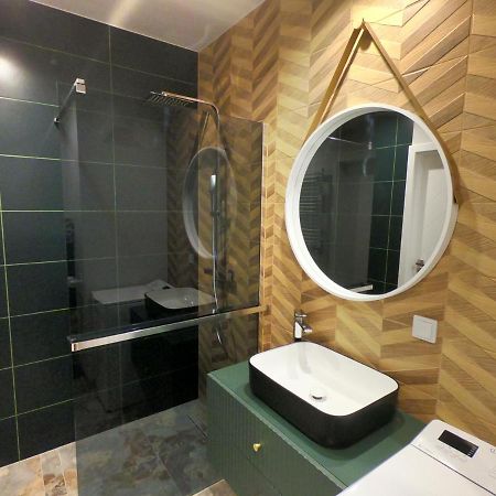 Green Sea Gdansk - Free Private Parking ภายนอก รูปภาพ